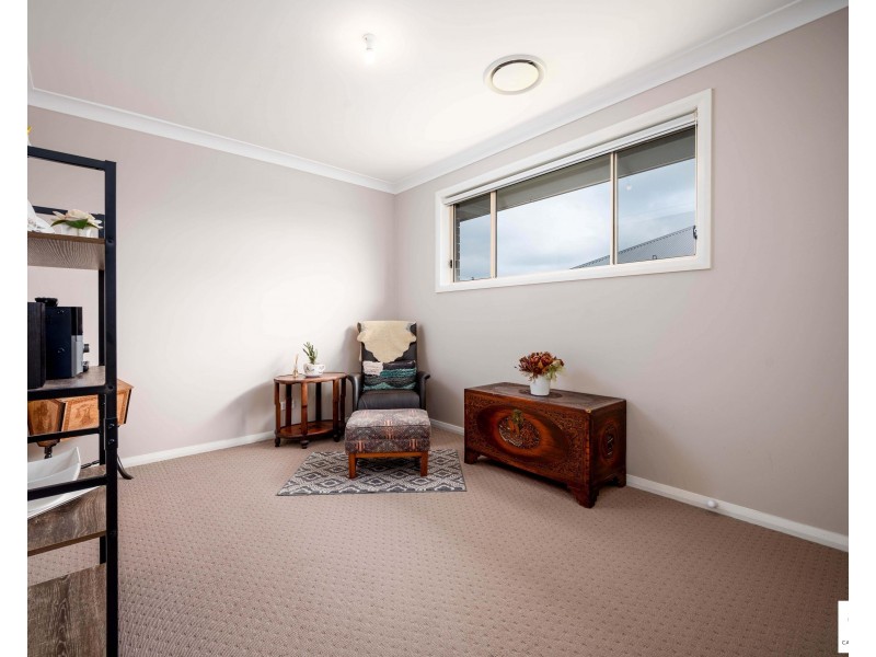 21 Spitzer St, Gregory Hills NSW 2557