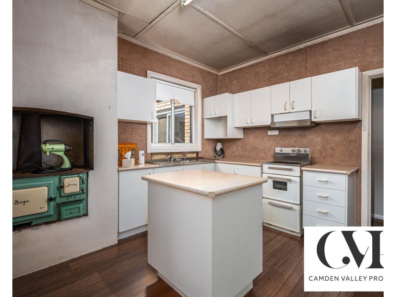 110 Smalls Rd, Brownlow Hill NSW 2570