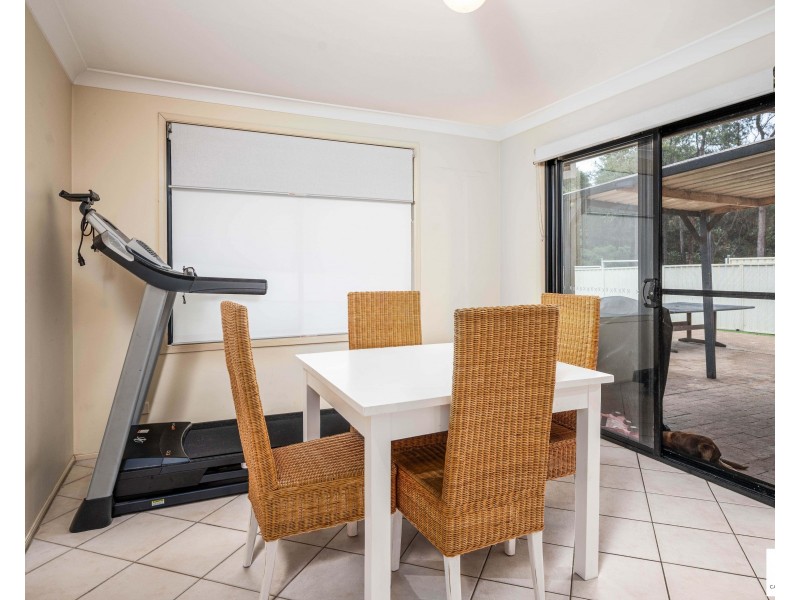 12 BLUE WREN PLACE, Oakdale NSW 2570