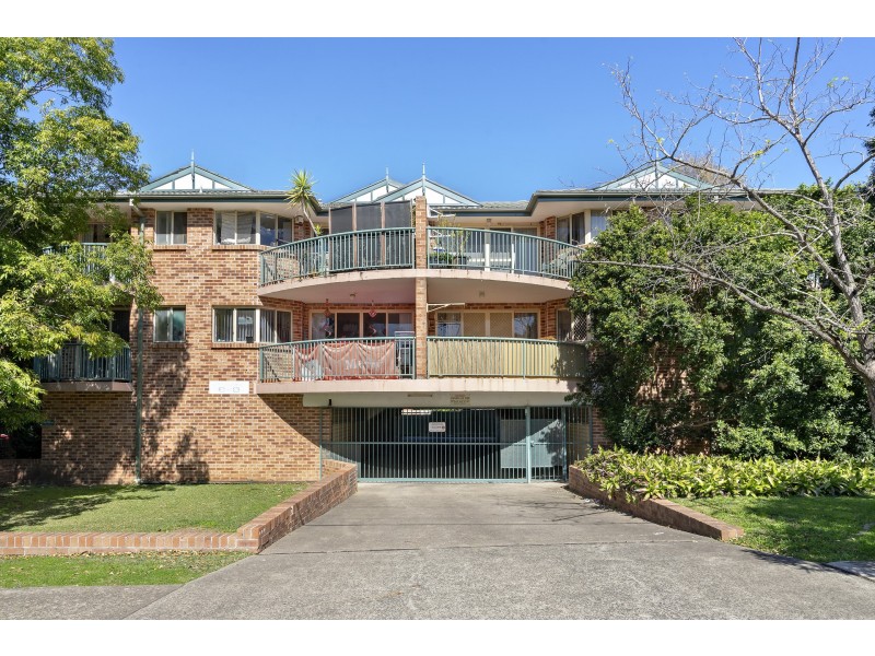 8/6-8 Birmingham Street, Merrylands NSW 2160