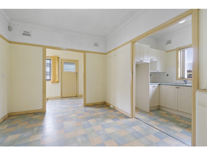 19 Patricia Street, Mays Hill NSW 2145