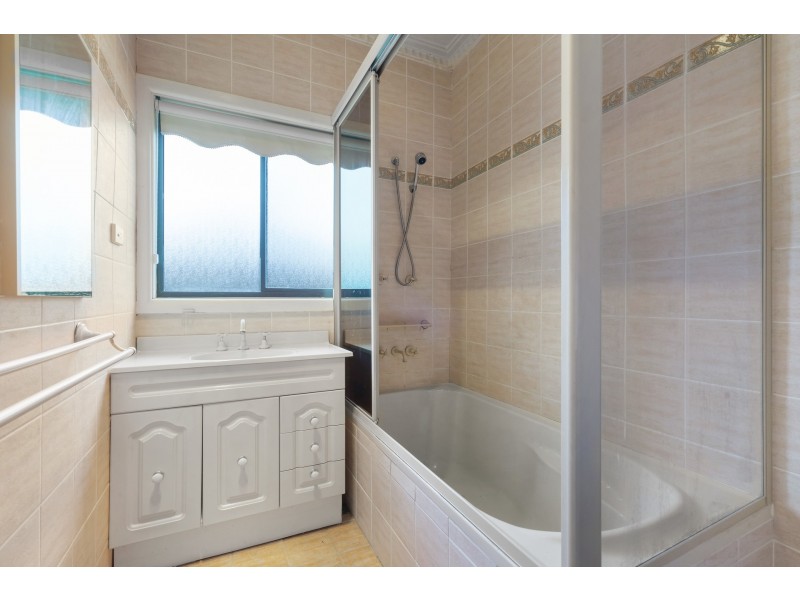 19 Patricia Street, Mays Hill NSW 2145