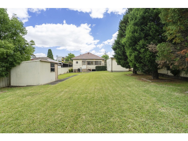 19 Patricia Street, Mays Hill NSW 2145