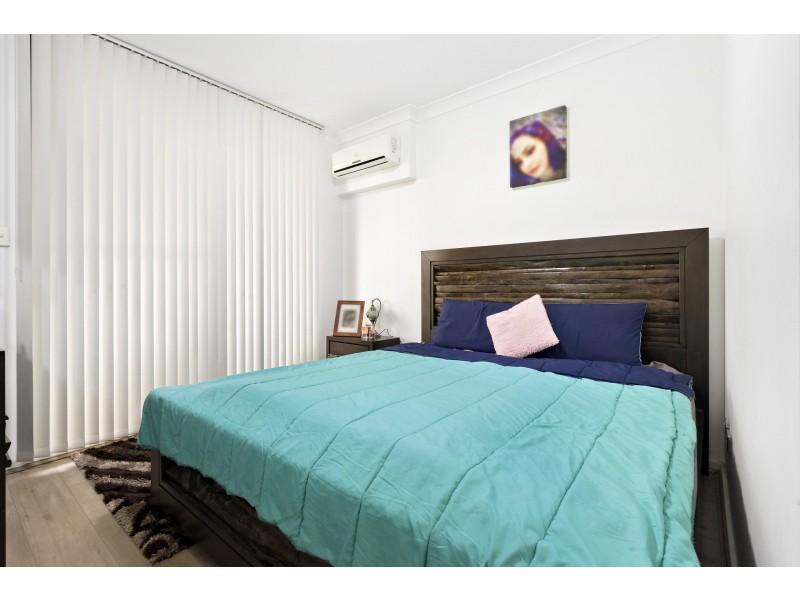 9/15 Young Road, Carlingford NSW 2118