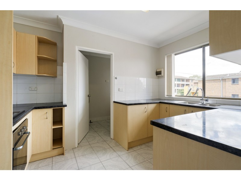 4/25 Allen Street, Harris Park NSW 2150