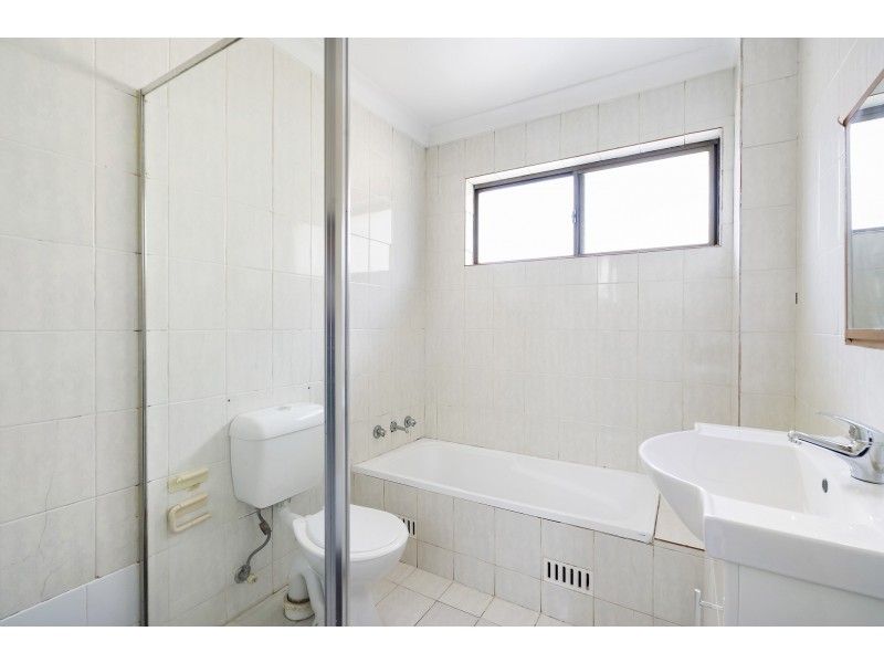 4/25 Allen Street, Harris Park NSW 2150