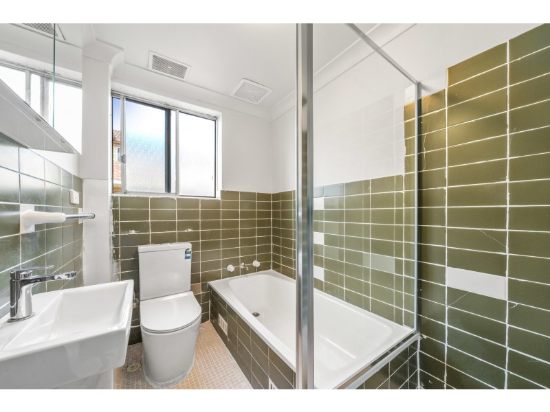 2/59 Station Street, Auburn NSW 2144