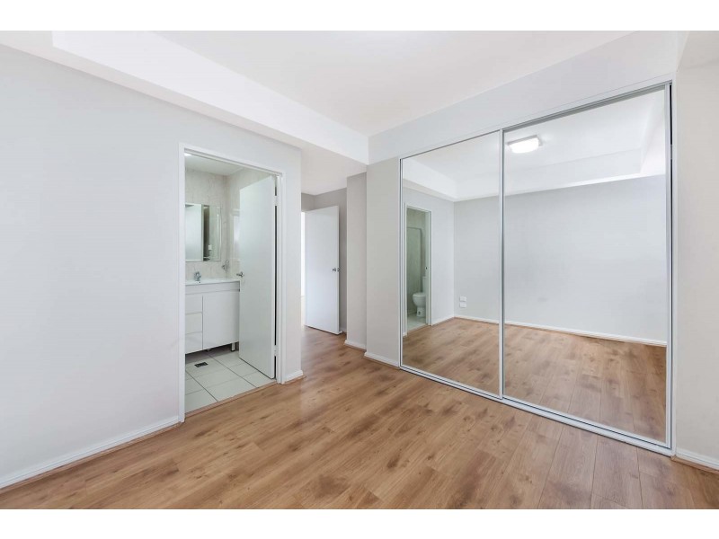 101/120 James Ruse Drive, Rosehill NSW 2142