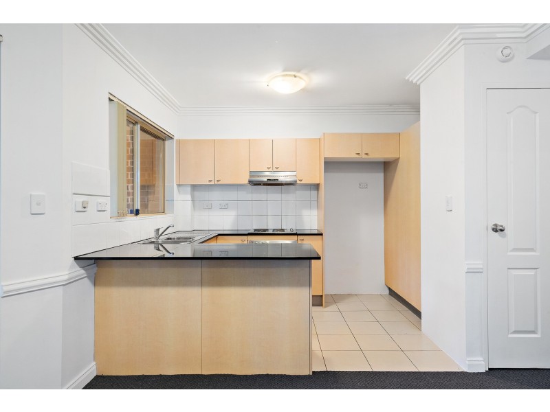10/32-34 Newman Street, Merrylands NSW 2160