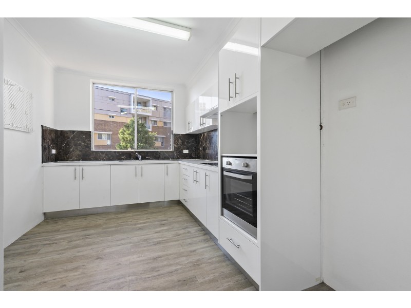 11/11 Caroline Street, Westmead NSW 2145