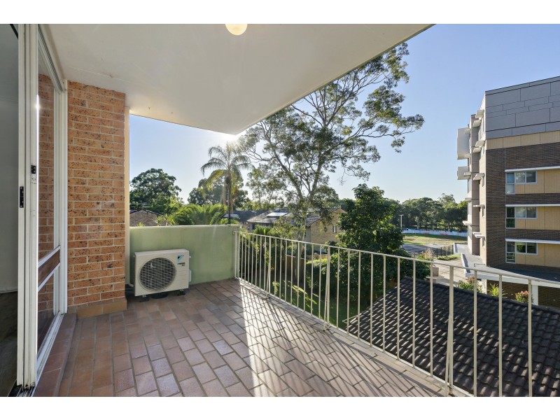 11/11 Caroline Street, Westmead NSW 2145