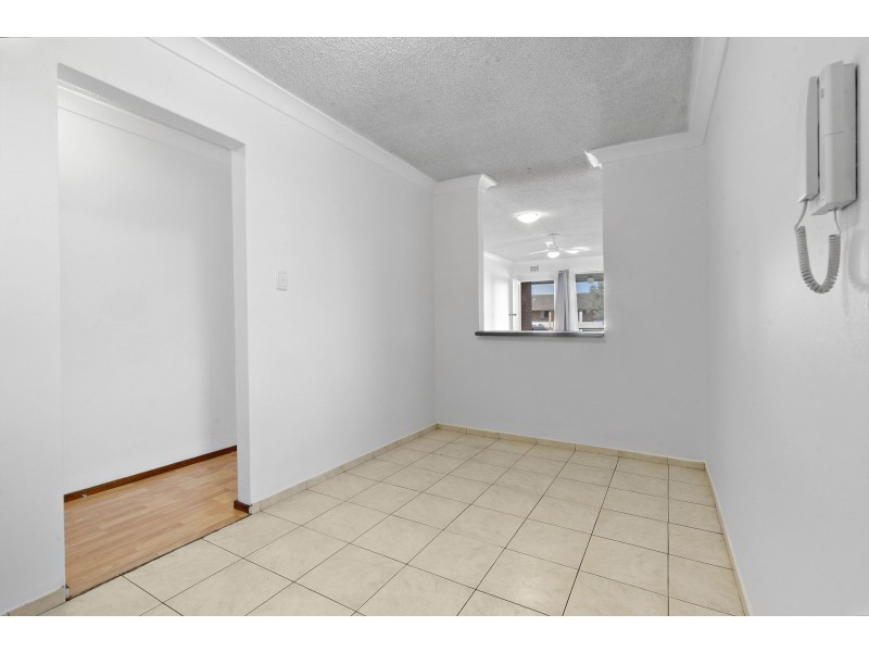 9/13 Brisbane Street, Harris Park NSW 2150