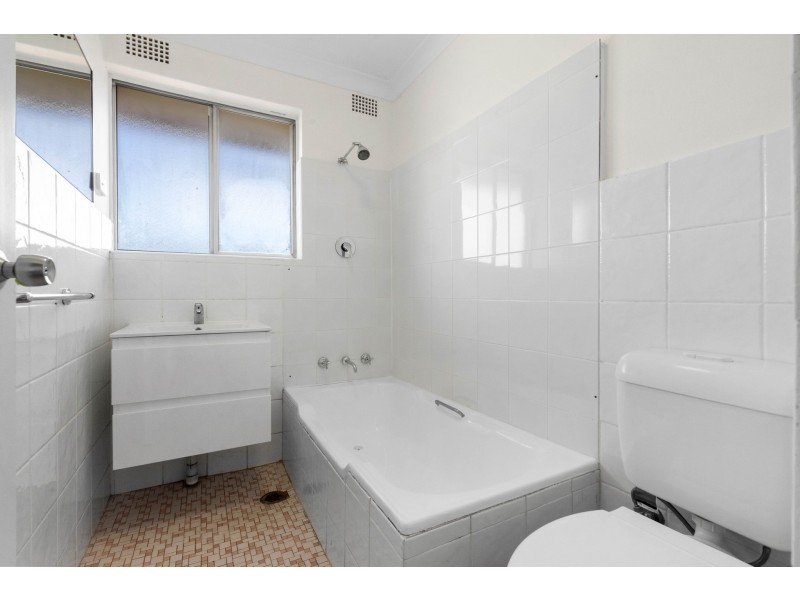 9/13 Brisbane Street, Harris Park NSW 2150