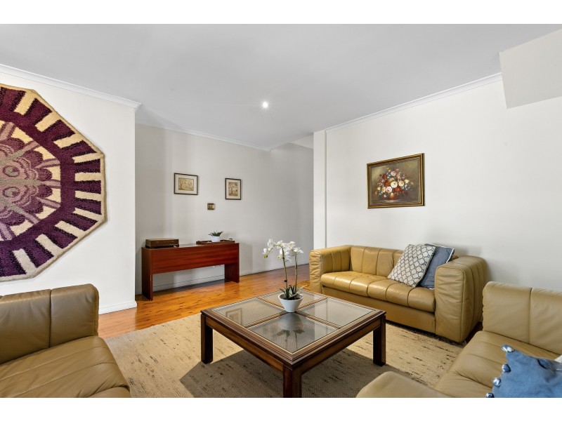 9 Margaret Street, Mays Hill NSW 2145