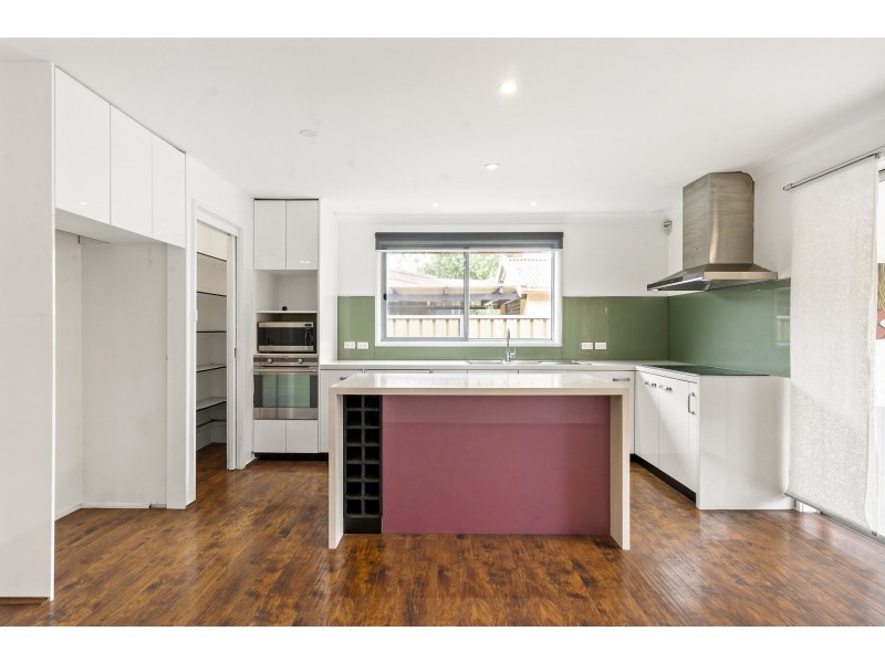 8 Viola Place, Greystanes NSW 2145