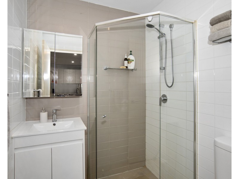 13/5 Robilliard Street, Mays Hill NSW 2145