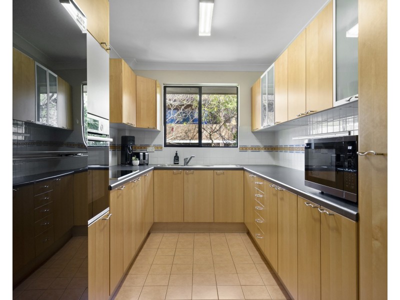 11/6-12 Alfred Street, Westmead NSW 2145