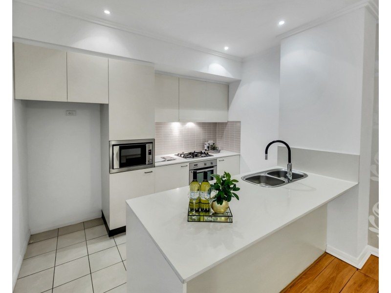 183/33 Hill Road, Wentworth Point NSW 2127