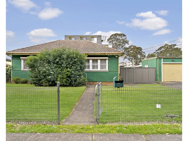 26 Junia Avenue, Toongabbie NSW 2146