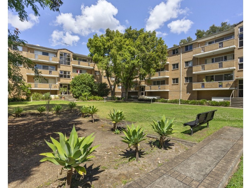 23/10-12 Thomas Street, Parramatta NSW 2150