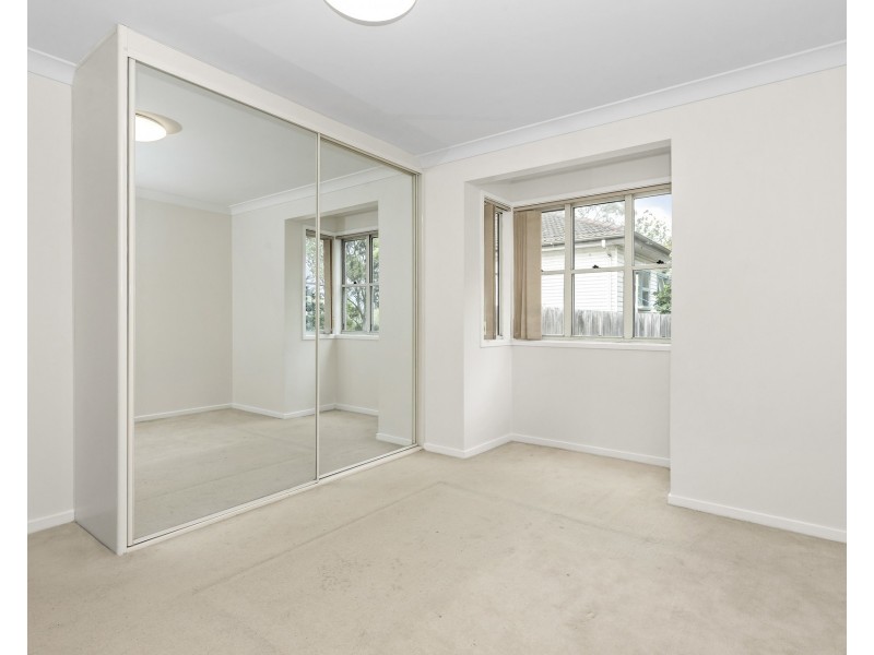 8/37 Binalong Road, Pendle Hill NSW 2145