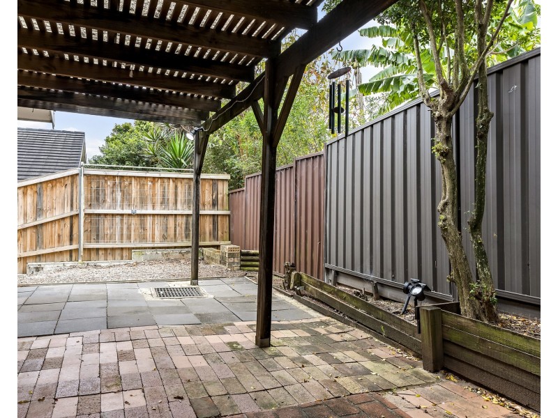 8/37 Binalong Road, Pendle Hill NSW 2145