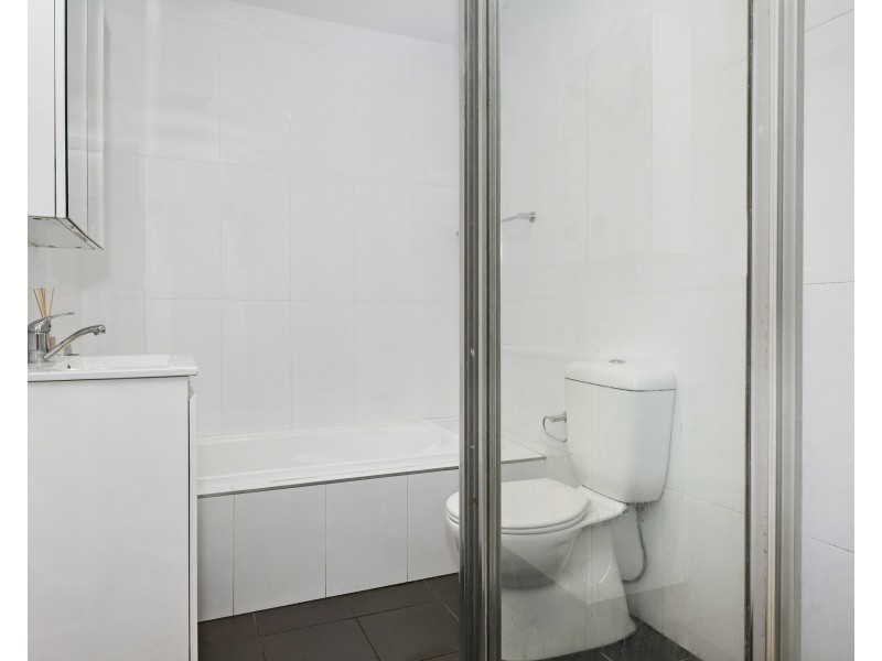 2/42-44 MacArthur Street, Parramatta NSW 2150