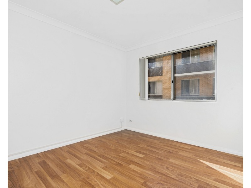 2/10-12 Thomas Street, Parramatta NSW 2150