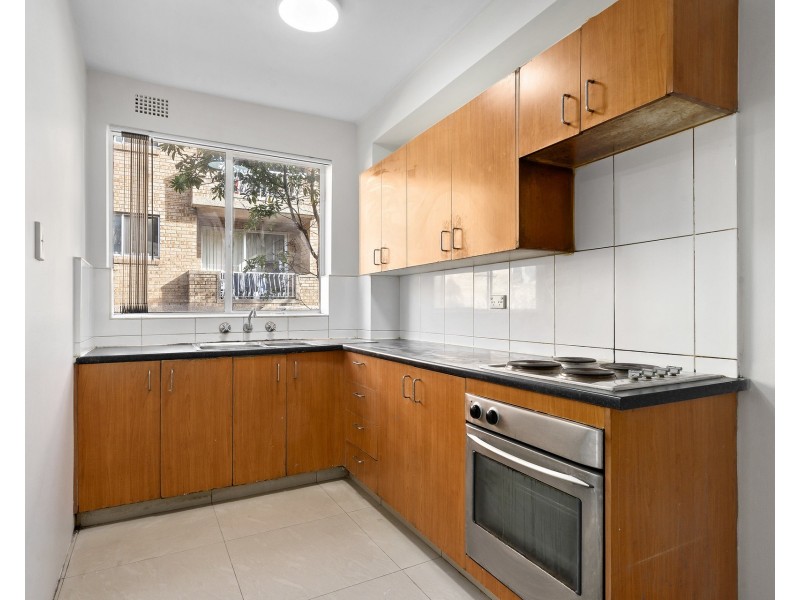 8/52 Weston Street, Harris Park NSW 2150