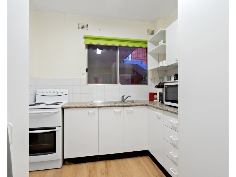 2/11-13 Queens Avenue, Parramatta NSW 2150