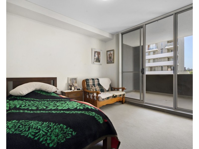 102/24 Dressler Court, Merrylands NSW 2160