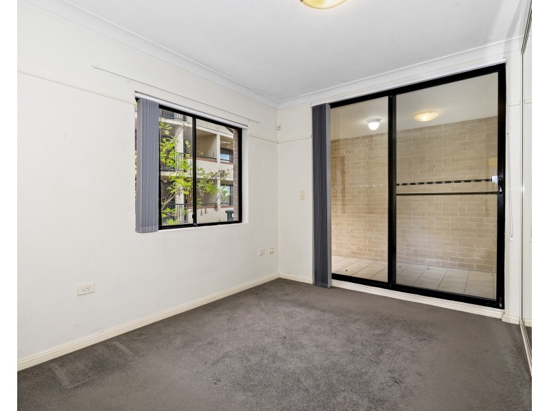 9/478 Church Street, Parramatta NSW 2150