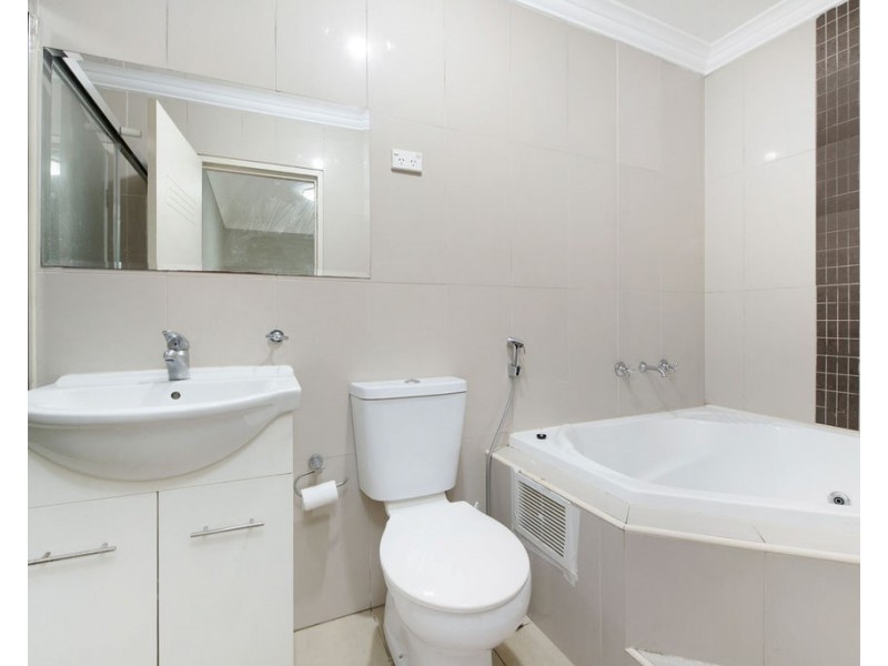 8/11-13 Tennyson Street, Parramatta NSW 2150