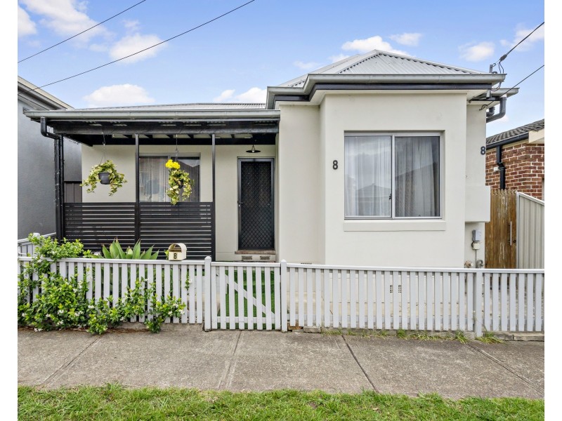 8 Waratah Street, Granville NSW 2142