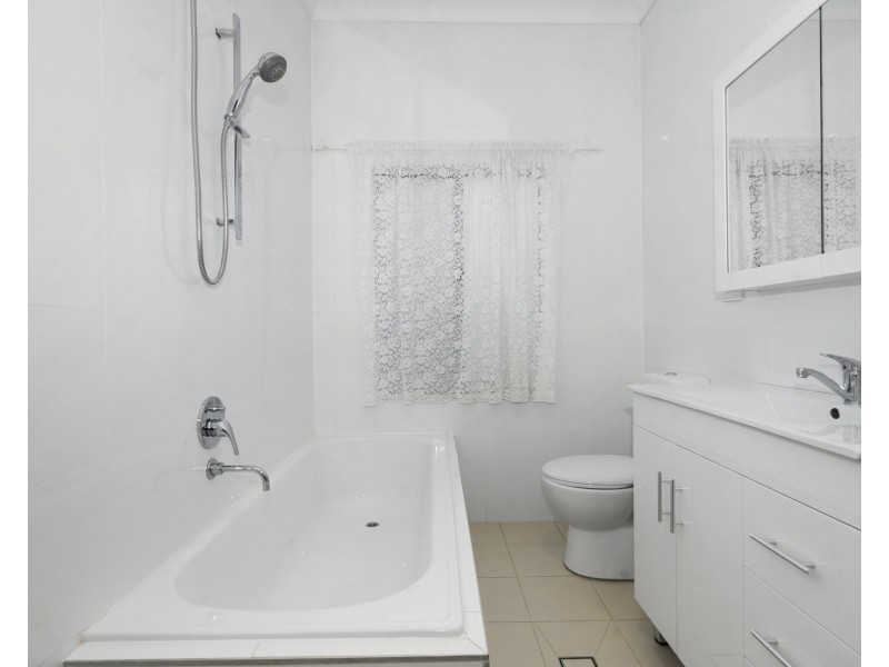 8 Waratah Street, Granville NSW 2142