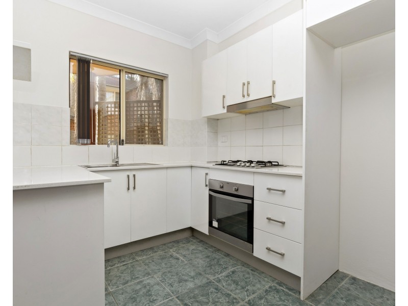 13/221 Dunmore Street, Pendle Hill NSW 2145