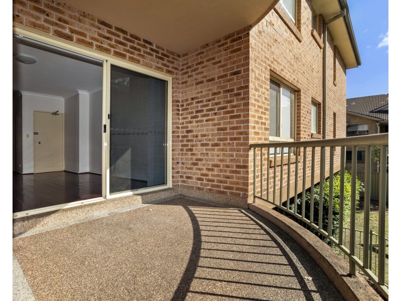 13/221 Dunmore Street, Pendle Hill NSW 2145