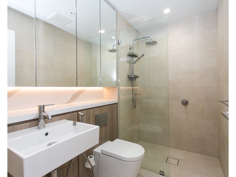 111/5 Maple Tree Road, Westmead NSW 2145