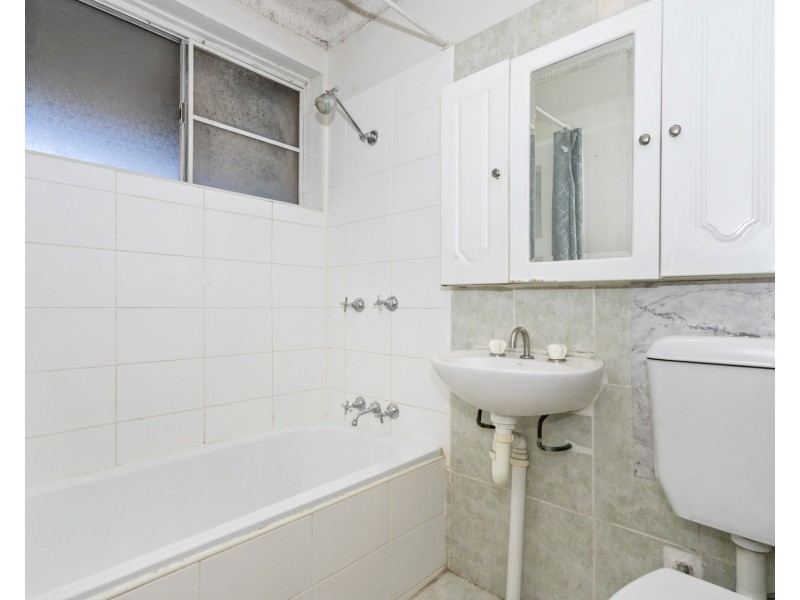 9/25 First Street, Kingswood NSW 2747