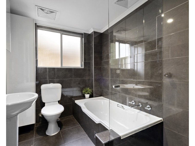 2/99-101 Great Western Highway, Parramatta NSW 2150