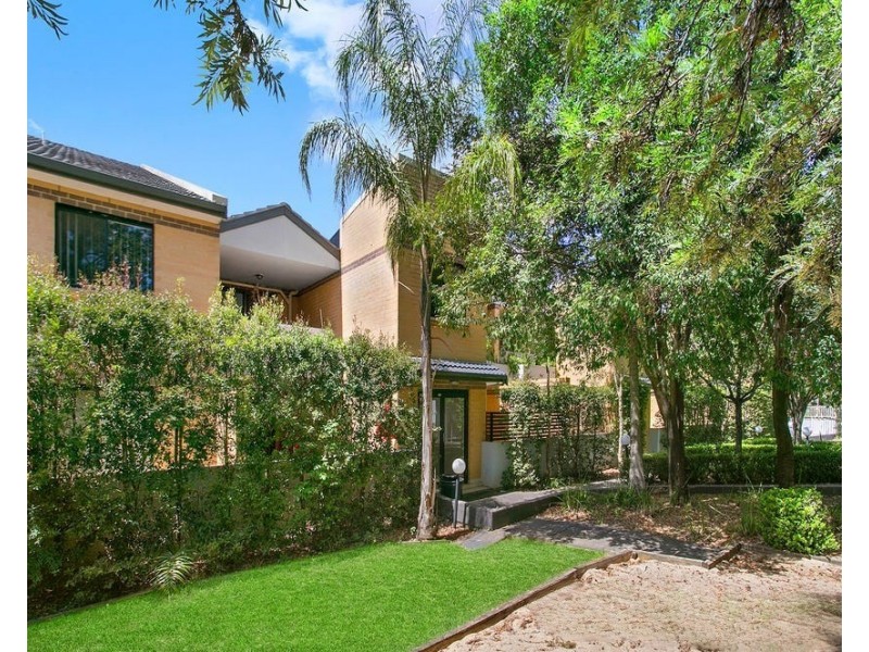 13/35-43 Penelope Lucas Lane, Rosehill NSW 2142