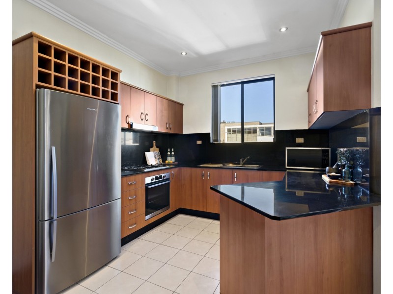 30/16-24 Lydbrook Street, Westmead NSW 2145