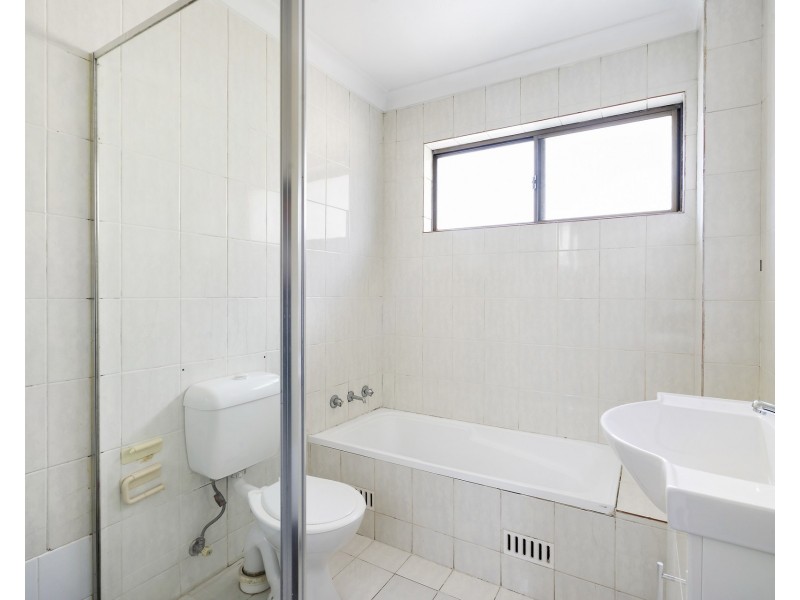 4/25 Allen Street, Harris Park NSW 2150