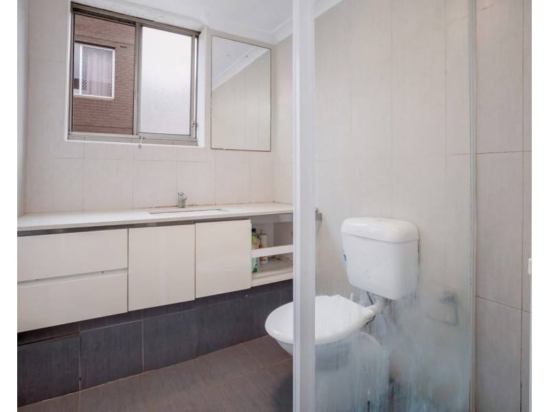 2/9 Allen Street, Harris Park NSW 2150