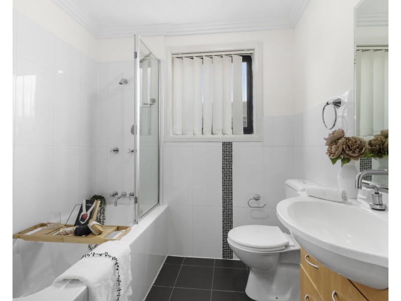 4/43 Crown Street, Granville NSW 2142