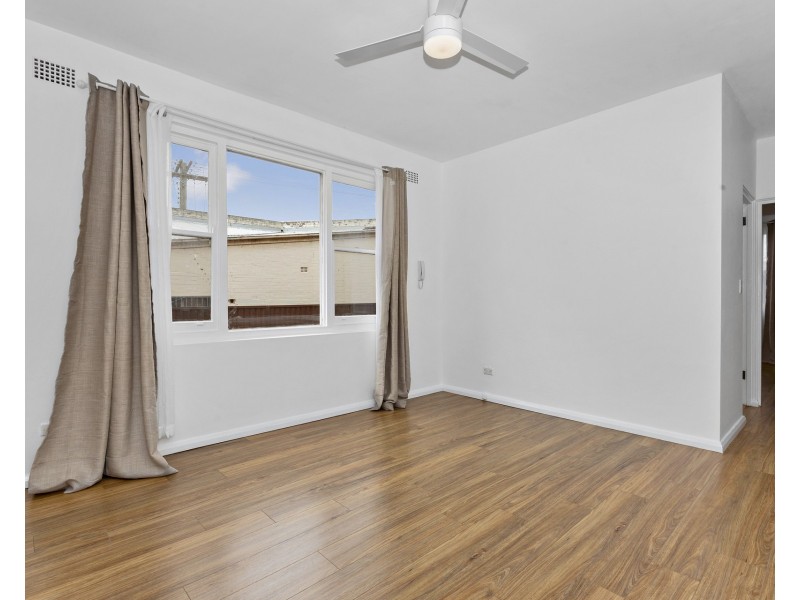 1/2 Hutchinson Street, Granville NSW 2142