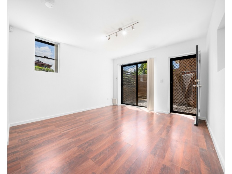 1A/35 Harris Street, Harris Park NSW 2150