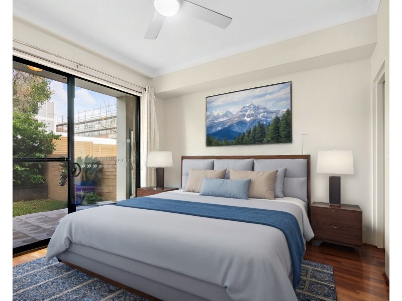 1/213-215 William Street, Granville NSW 2142