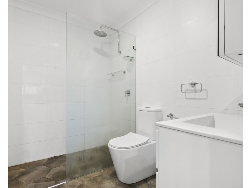 1/213-215 William Street, Granville NSW 2142