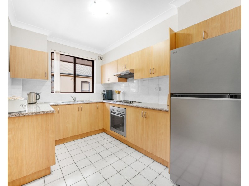 9/11 Brisbane Street, Harris Park NSW 2150